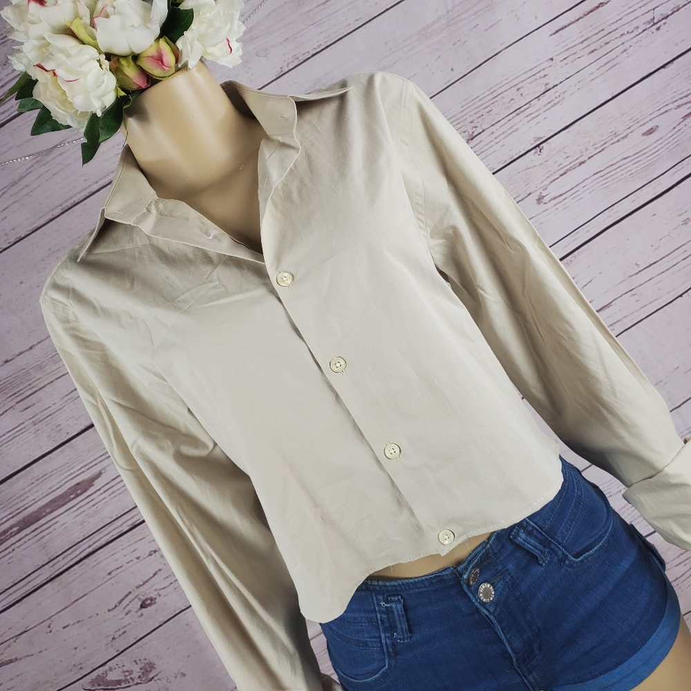Small Beige Short Sleeve Button Front Crop Top Casual Summer Shirt - Picture 5 of 7